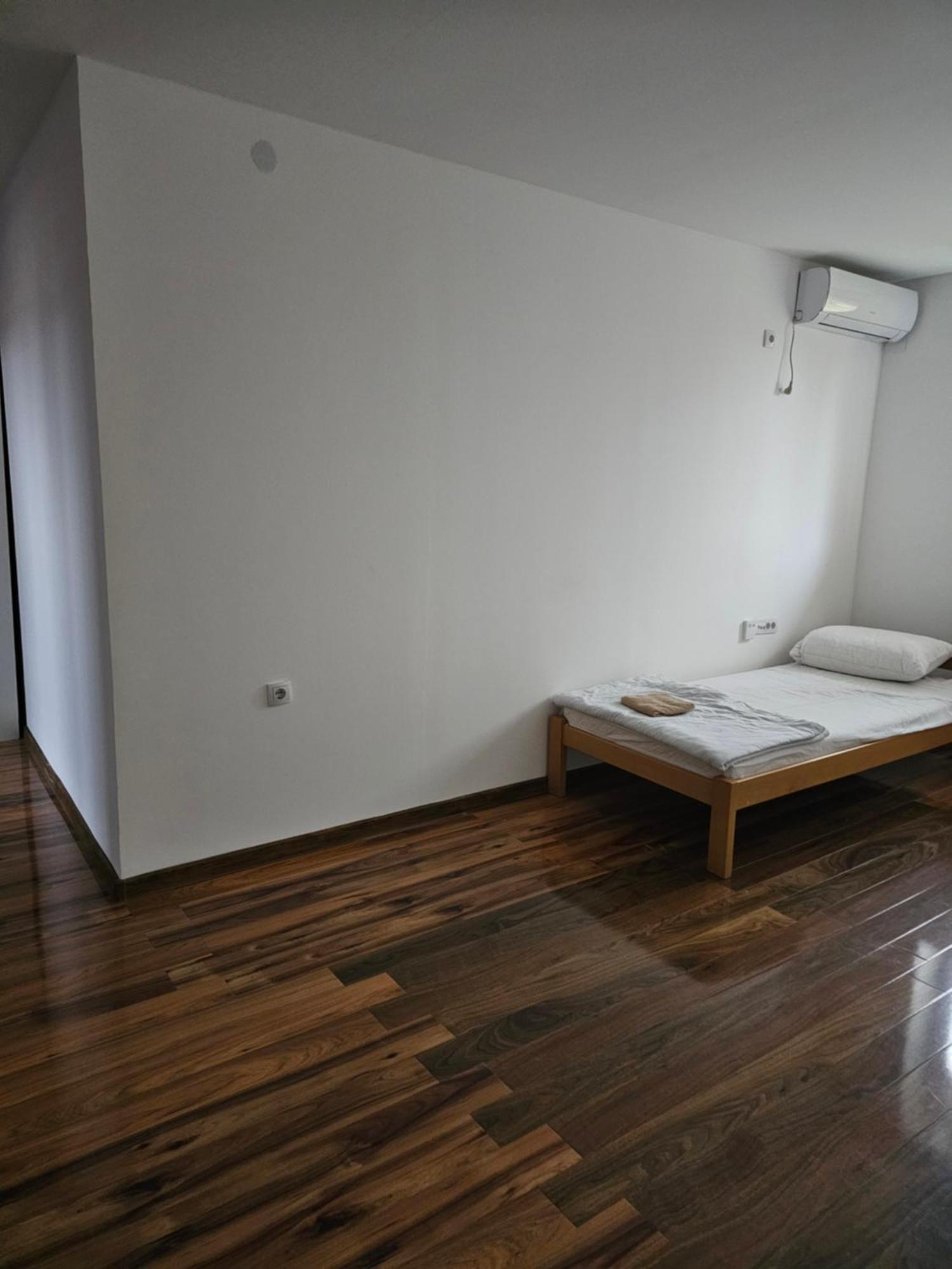 Hotel Dnd-X Pančevo Zewnętrze zdjęcie