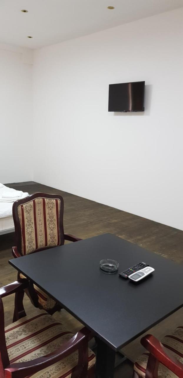 Hotel Dnd-X Pančevo Zewnętrze zdjęcie