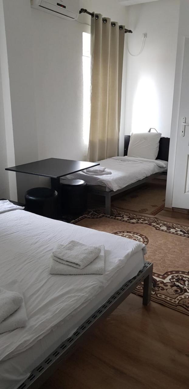 Hotel Dnd-X Pančevo Zewnętrze zdjęcie