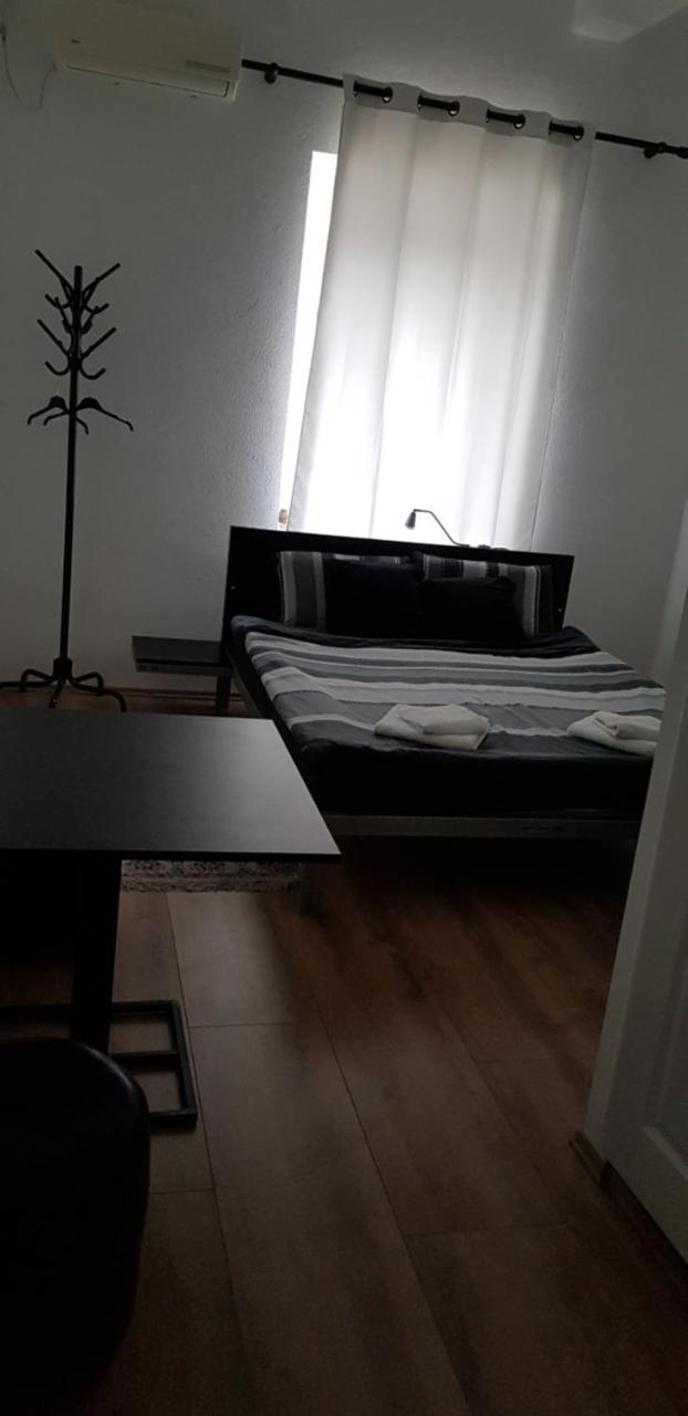 Hotel Dnd-X Pančevo Zewnętrze zdjęcie