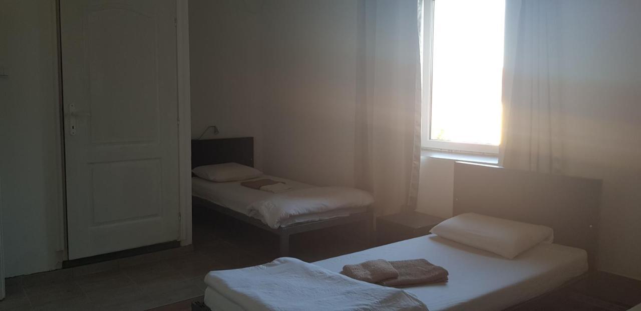 Hotel Dnd-X Pančevo Zewnętrze zdjęcie