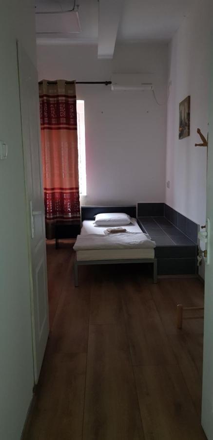 Hotel Dnd-X Pančevo Zewnętrze zdjęcie